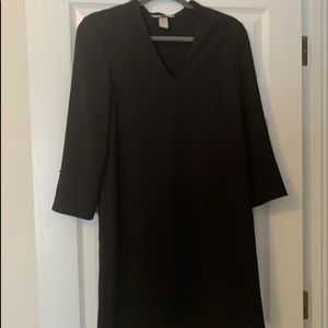 Black size 4 H & M dress bottom cuffs